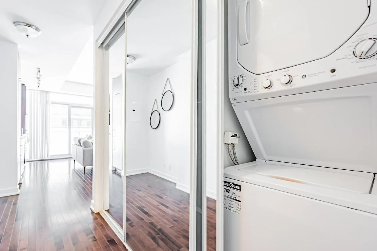 York Suites トロント