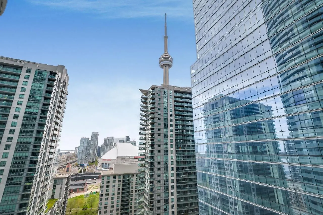 Hotel York Suites Toronto
