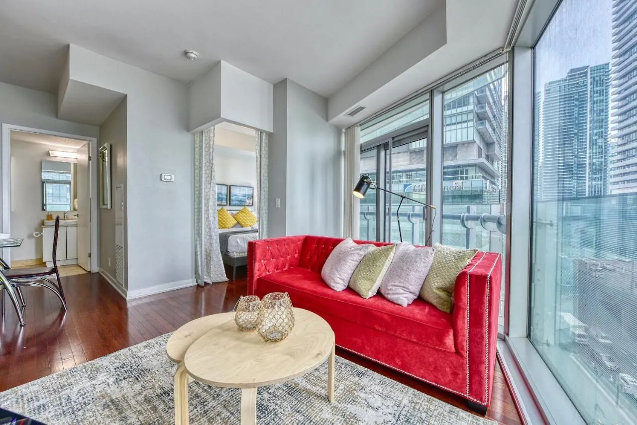 York Suites Toronto 4*,  Kanada