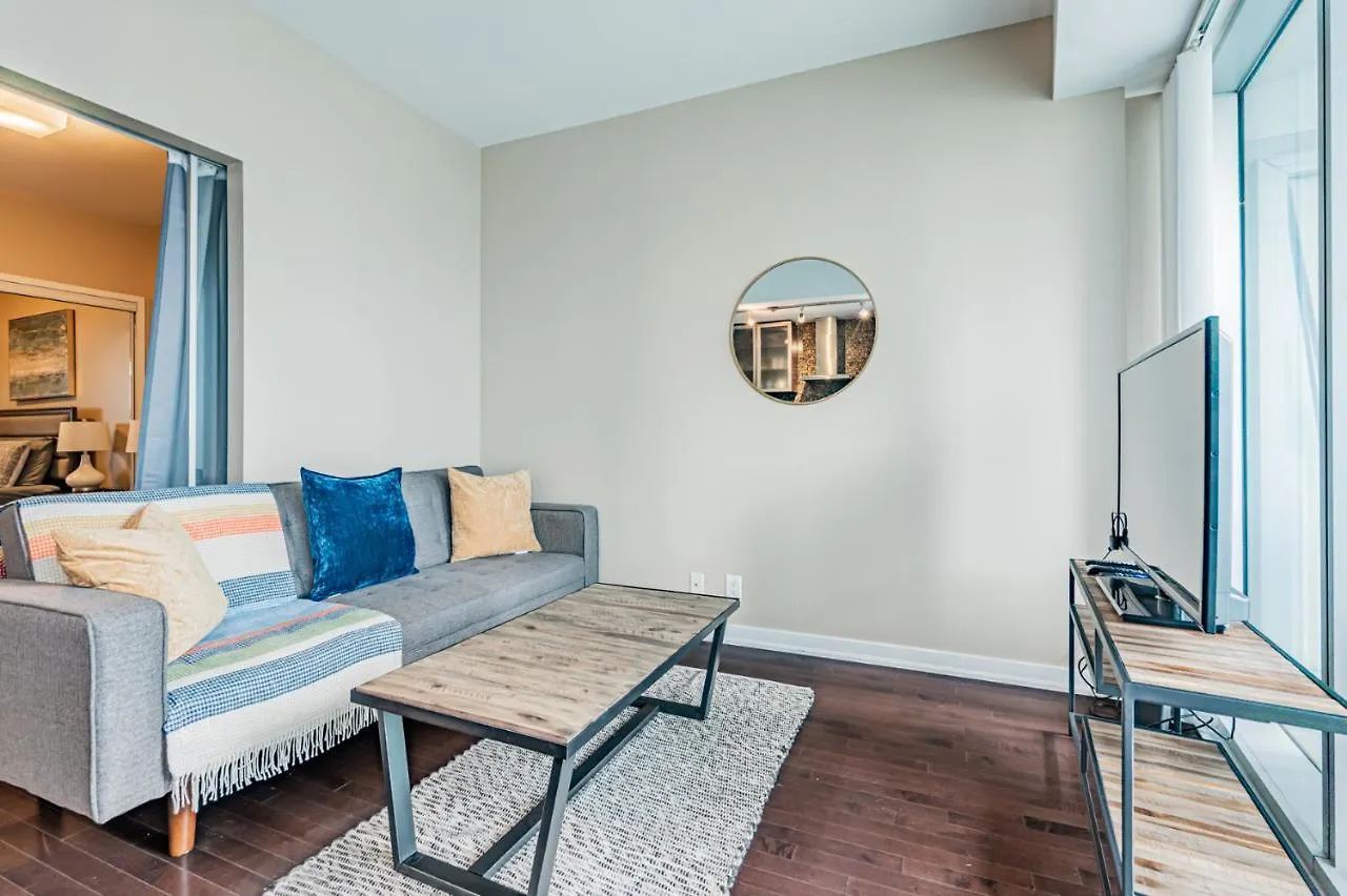 York Suites Toronto 4*,  Canada